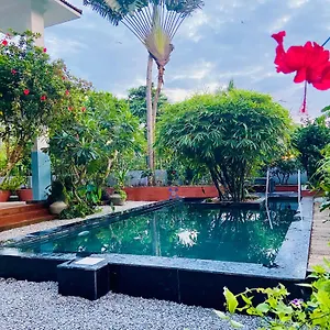 Couette-café Jacaranda, Varkala